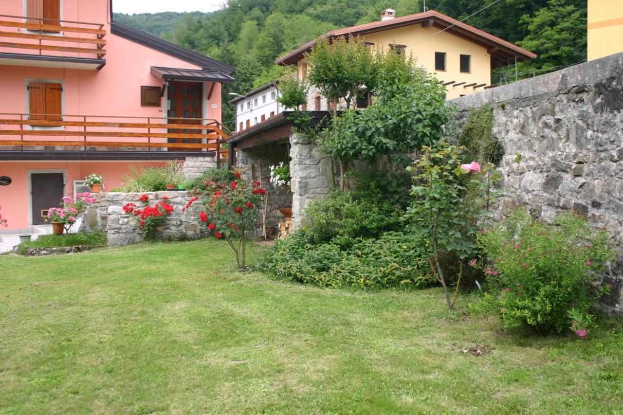 Pikes Villa Pulfero Luaran gambar