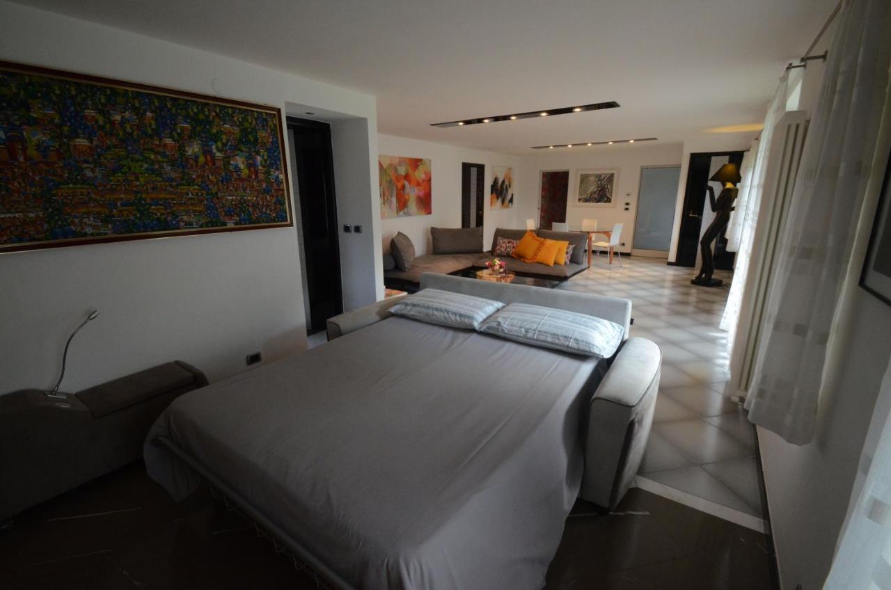 Pikes Villa Pulfero Luaran gambar